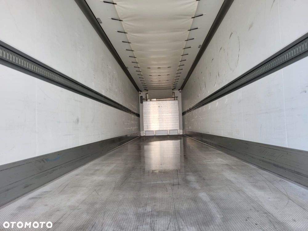 Schmitz Cargobull Kwiatówka; ThermoKing SLXi300; szyna STD; uchwyty promowe - 13