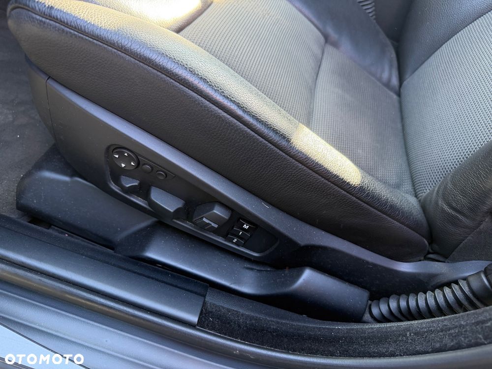 BMW Seria 5 530i Edition Sport - 15