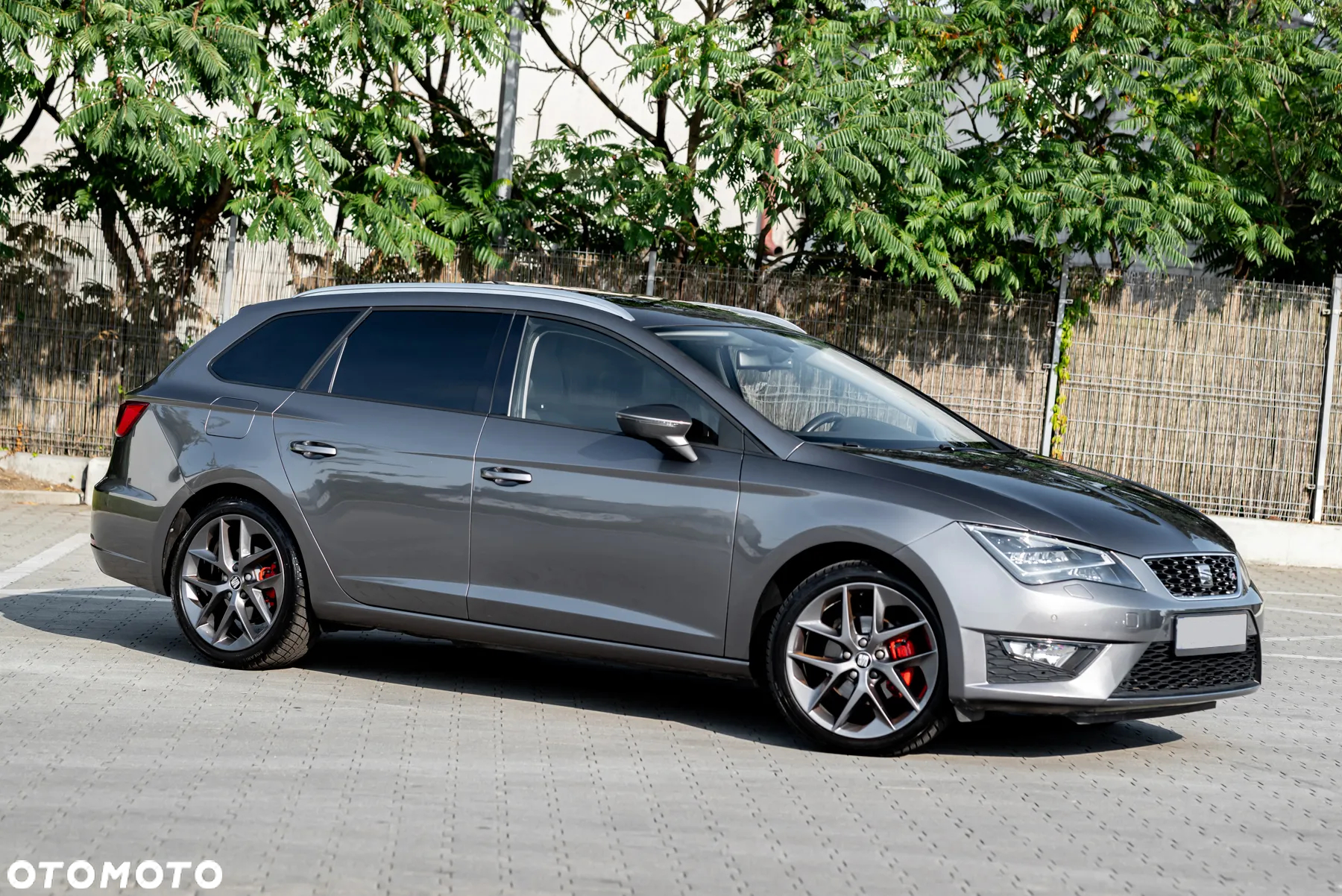Seat Leon 2.0 TDI DPF FR - 3