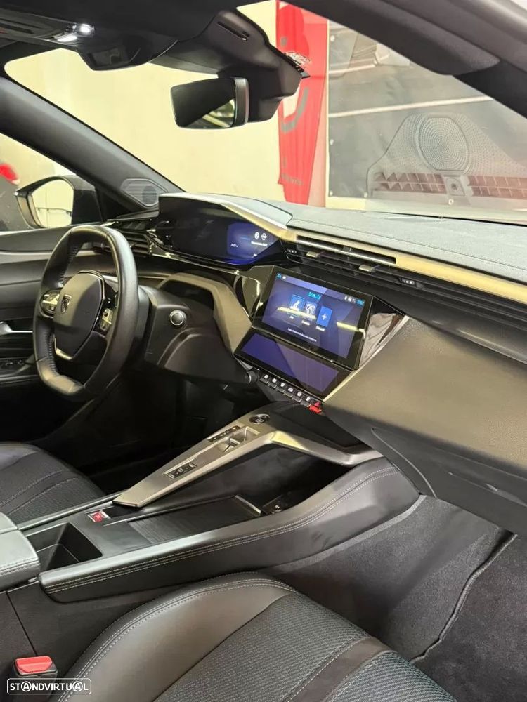 Peugeot e-308 58 kWh GT - 10