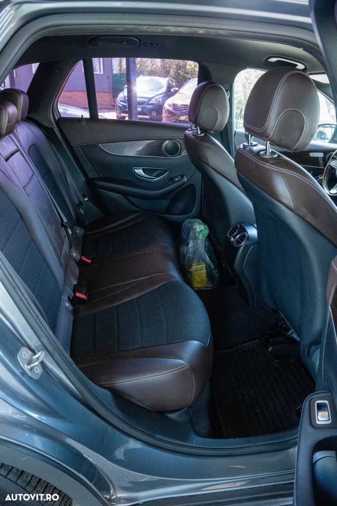 Mercedes-Benz GLC 250 d 4MATIC - 16