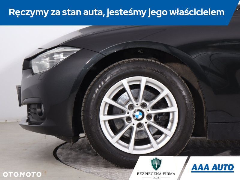 BMW Seria 3 - 16