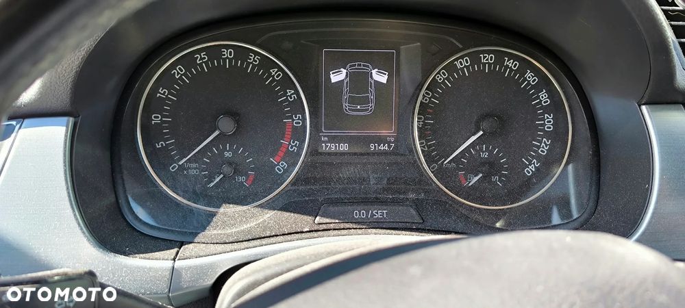 Skoda Fabia - 3
