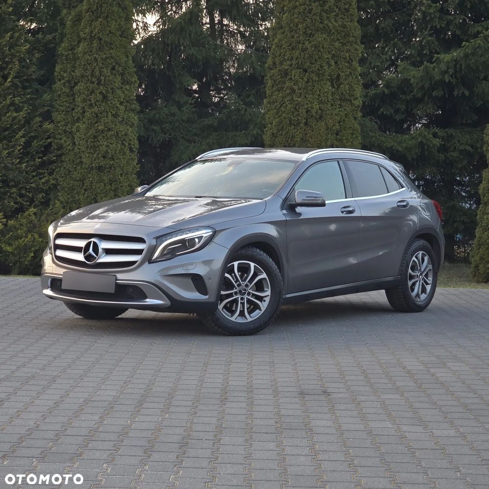 Mercedes-Benz GLA 220 d 4Matic 7G-DCT AMG Line - 8