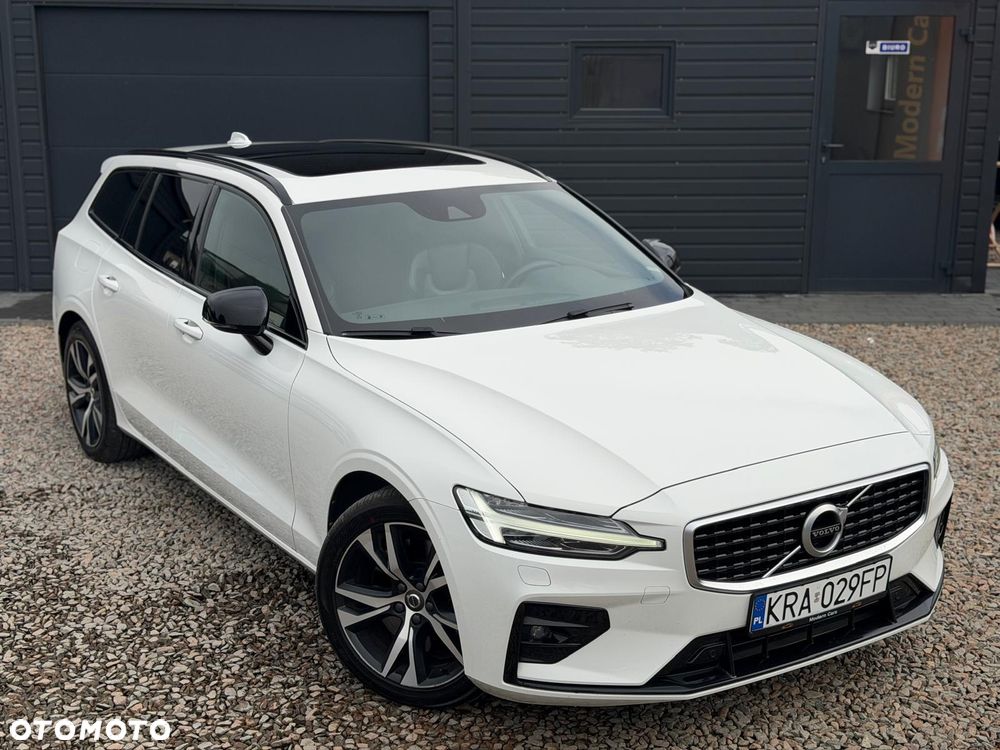 Volvo V60 D4 AWD Geartronic R-Design - 8