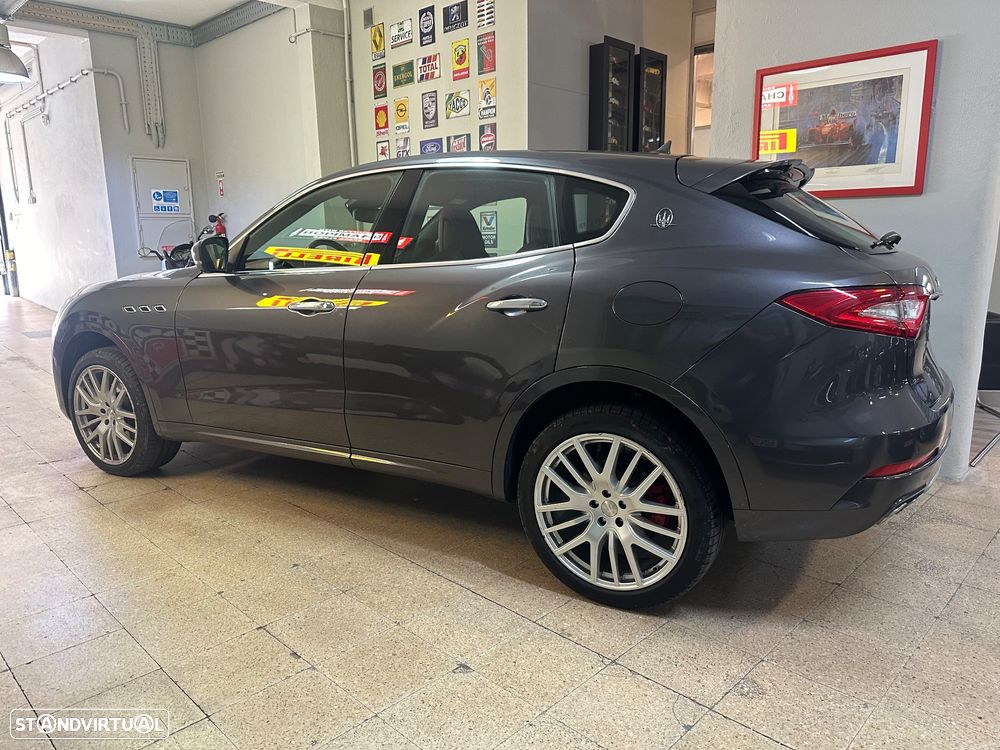 Maserati Levante 3.0 V6 - 5