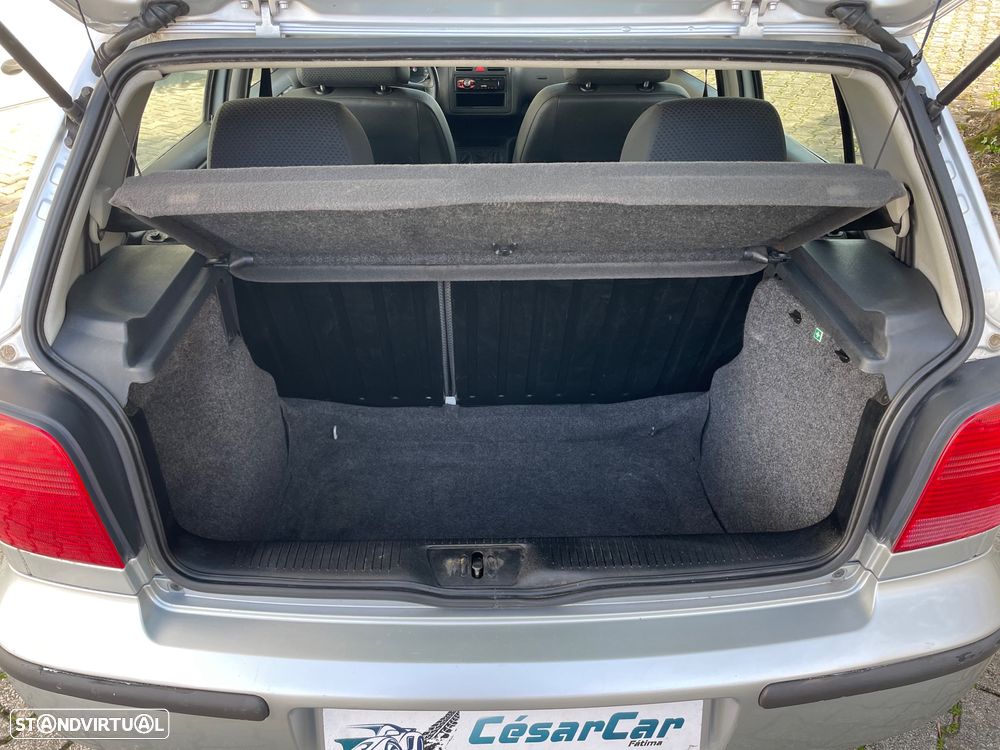 VW Polo 1.0 Conceptline - 15