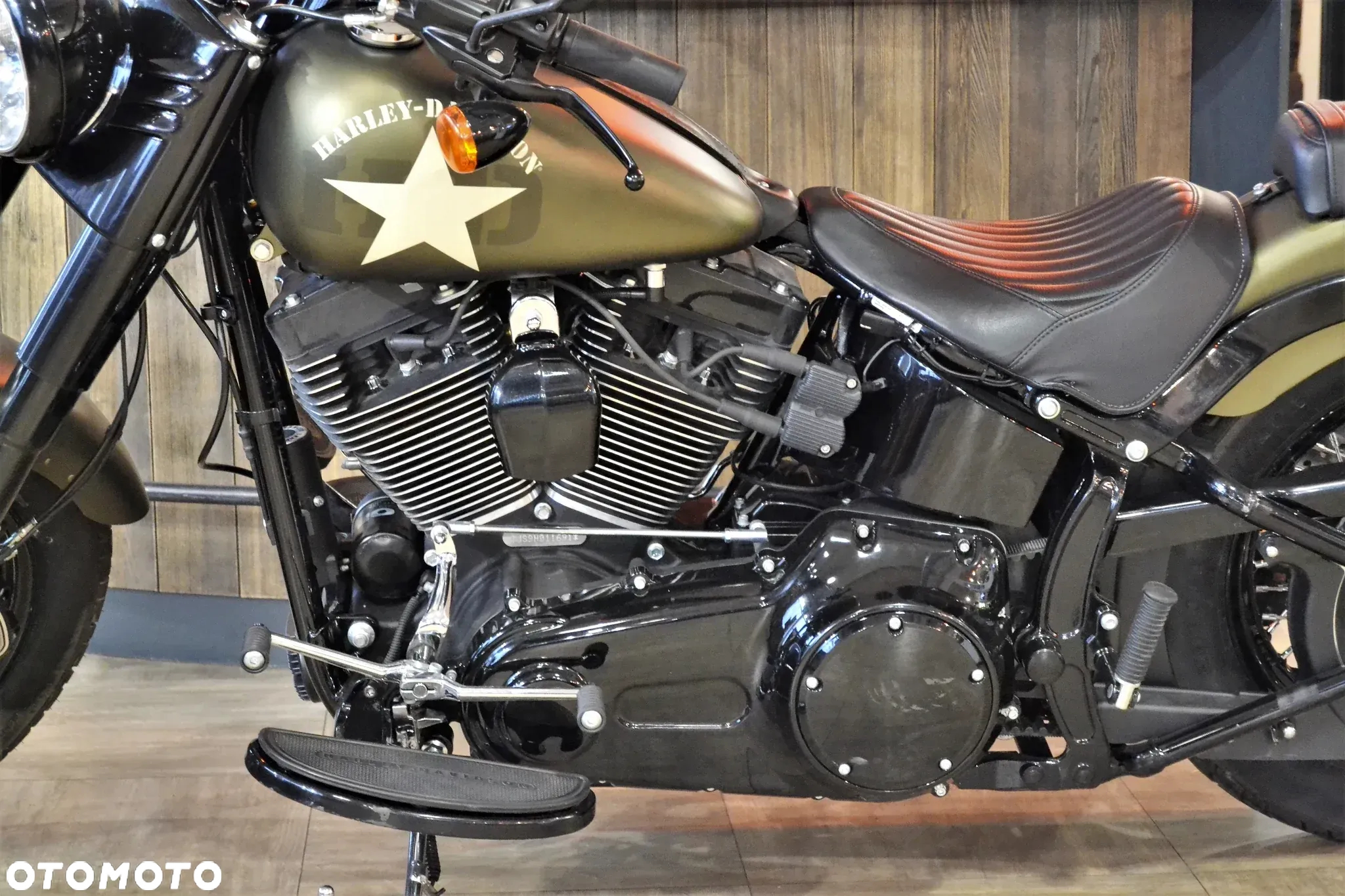Harley-Davidson Softail Slim - 15