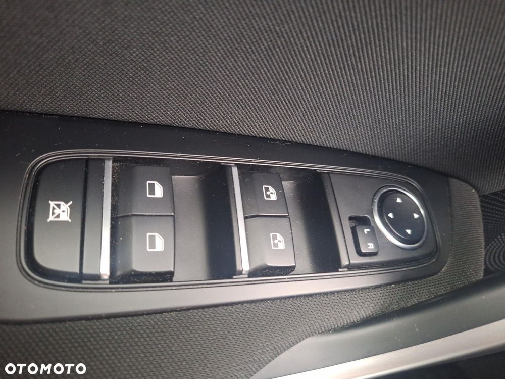 Kia XCeed 1.5 T-GDI M - 18