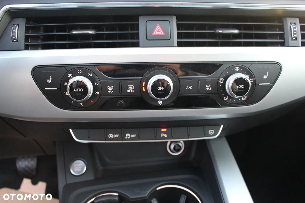 Audi A4 Avant 2.0 TDI ultra - 17