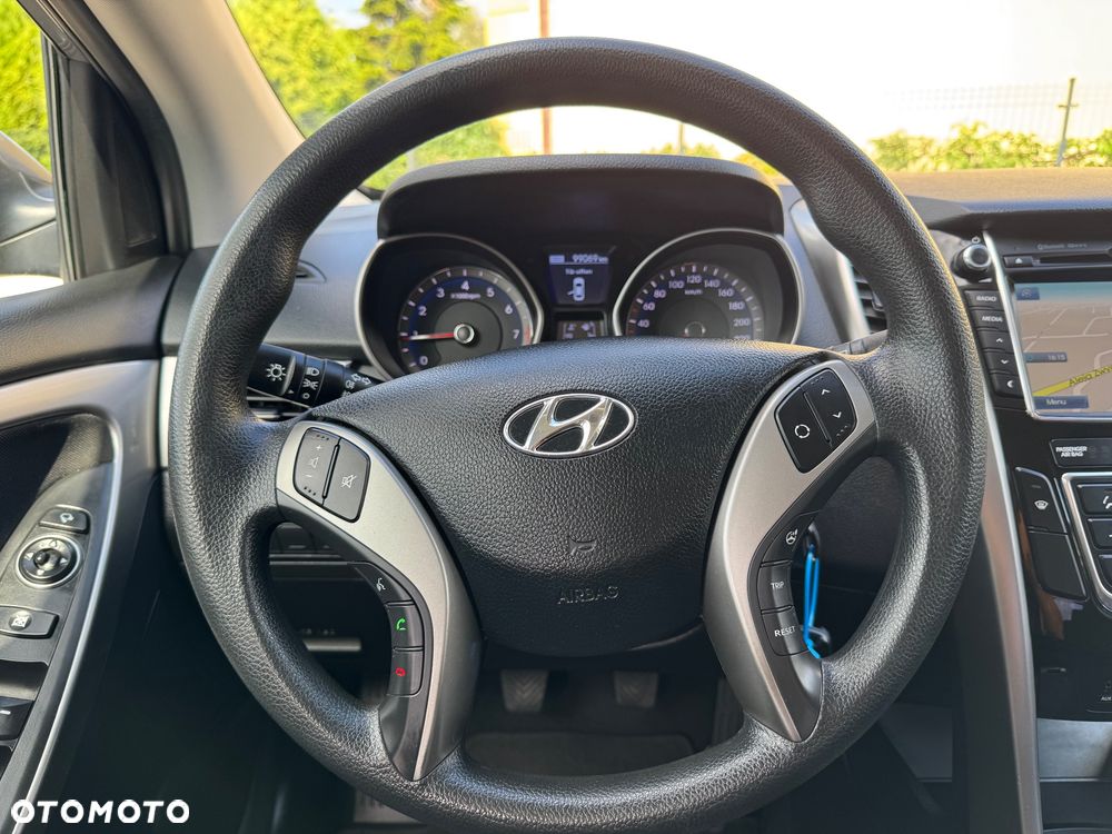 Hyundai i30 1.4 Premium - 23