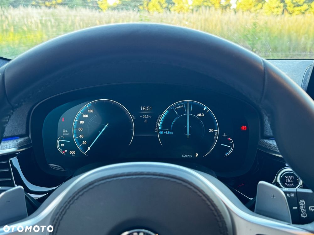 BMW Seria 5 520d M Sport Edition - 19