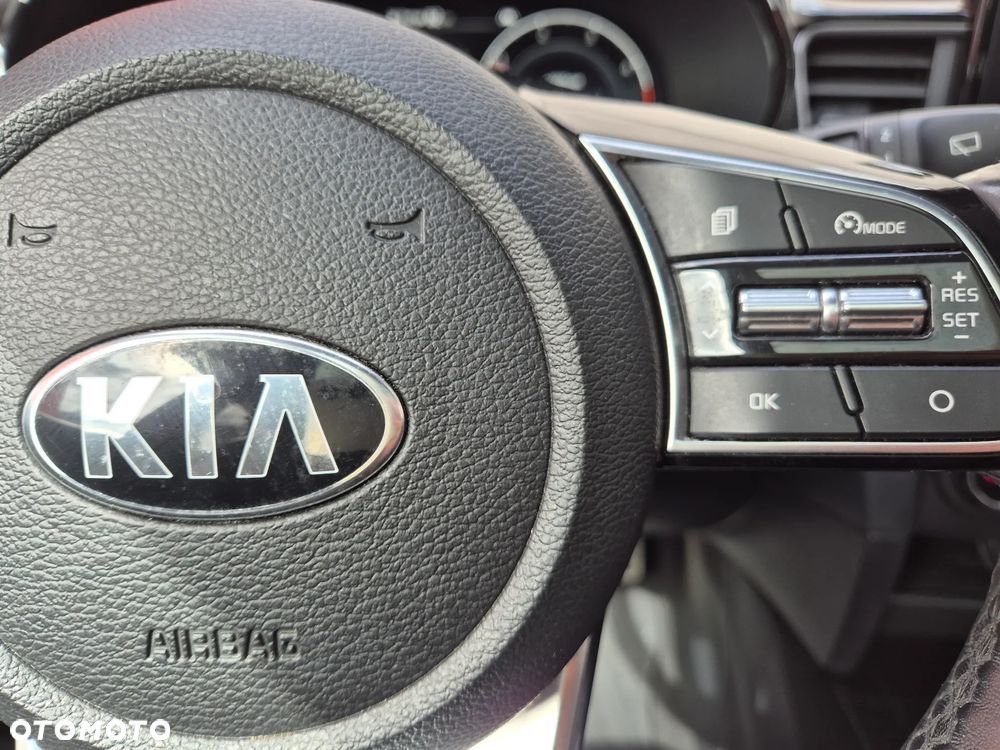 Kia XCeed - 28