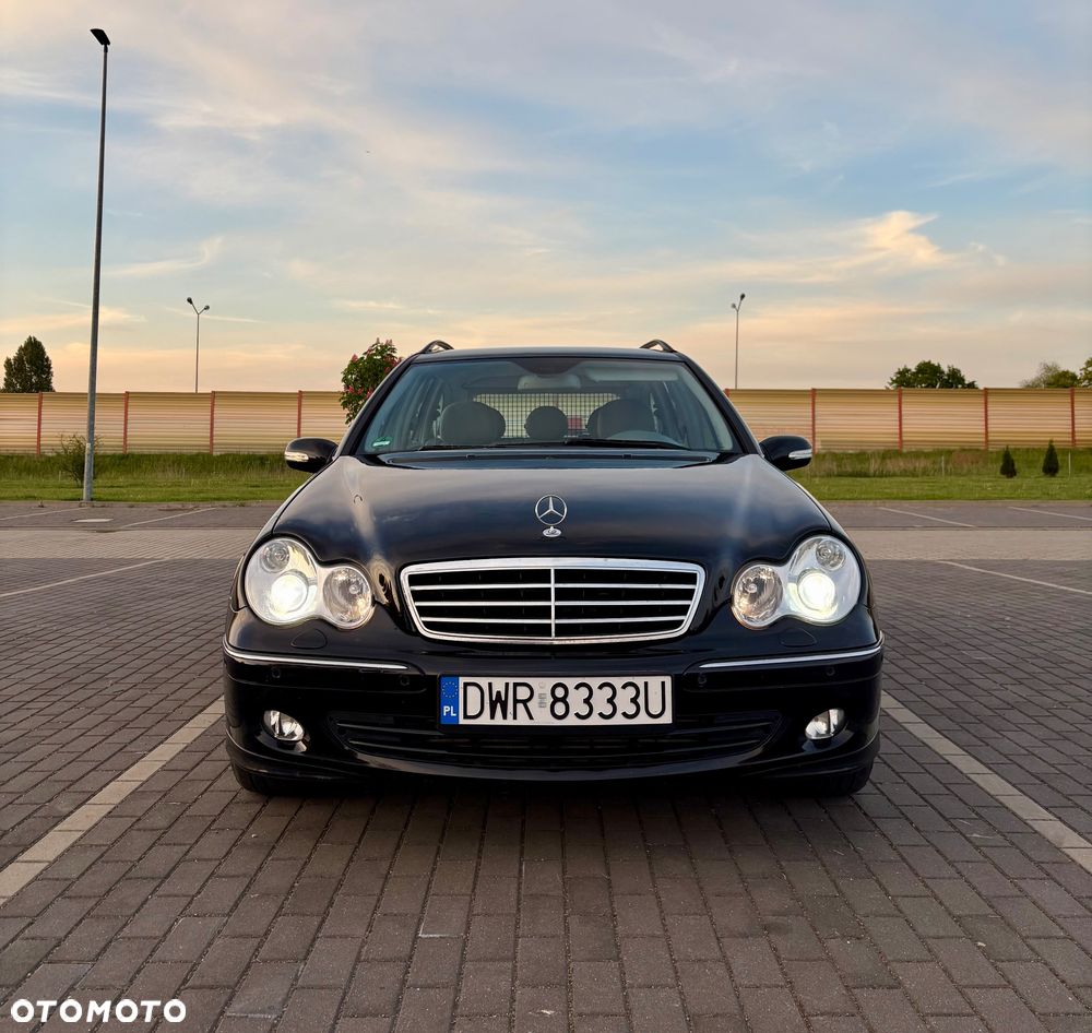 Mercedes-Benz Klasa C 320 CDI 7G-TRONIC Avantgarde DPF - 10