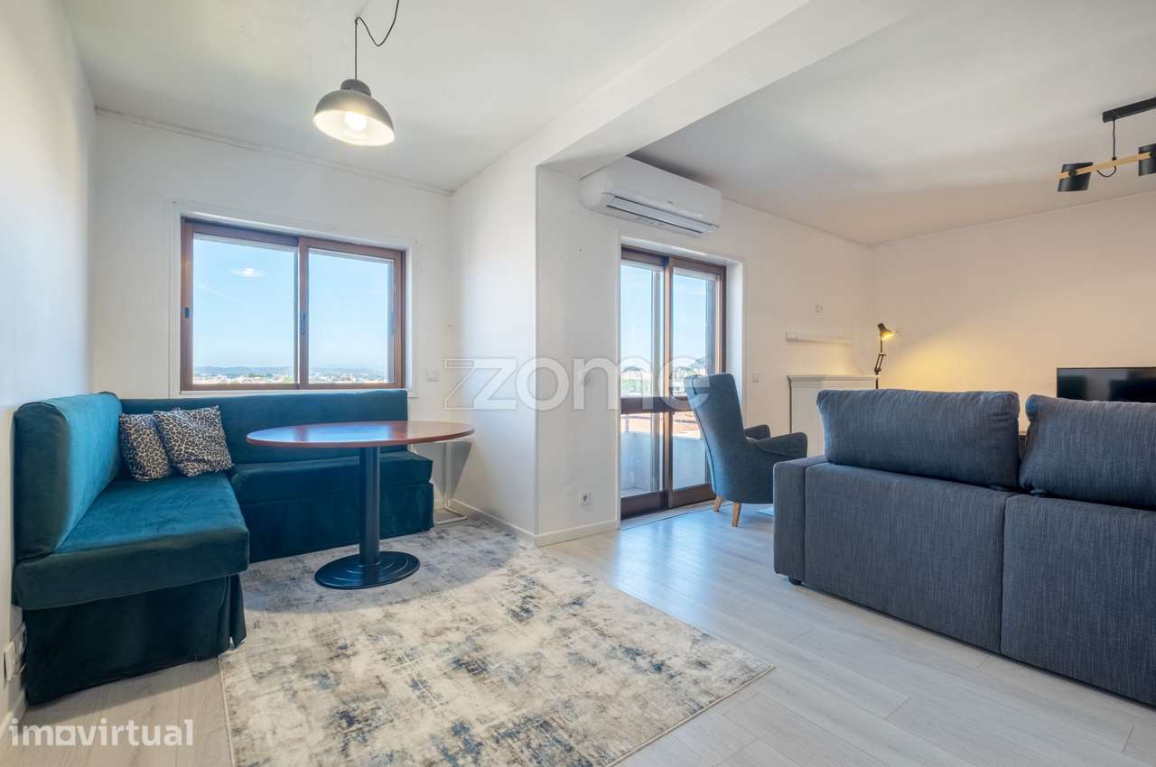 T2+1 duplex renovado com terraço e garagem fechada - Mafamude, VN G... - Grande imagem: 2/44