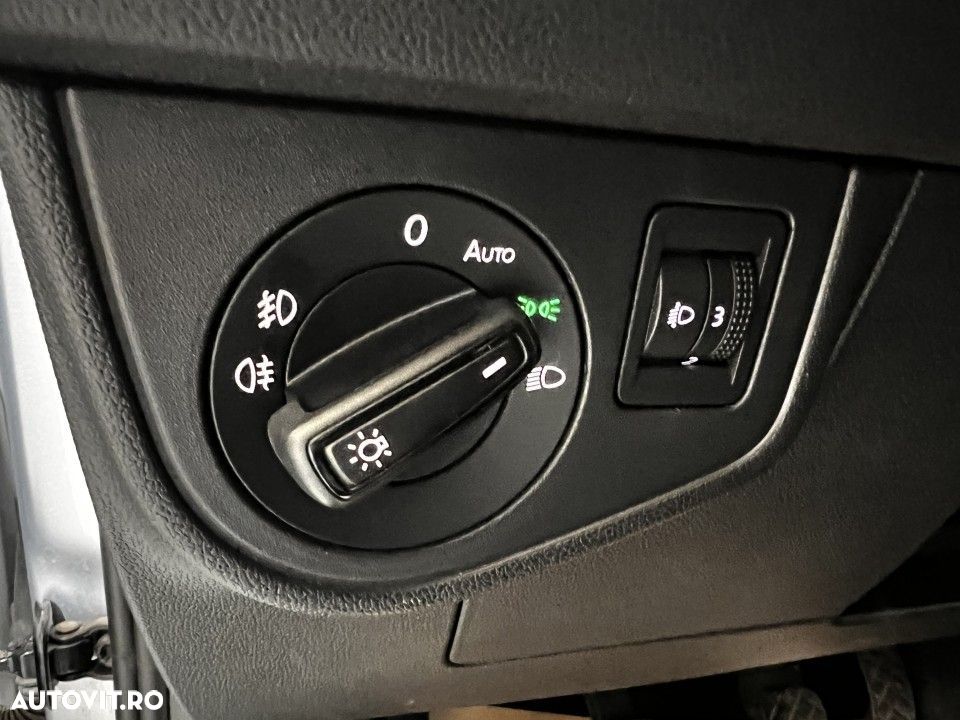 Volkswagen Polo - 9