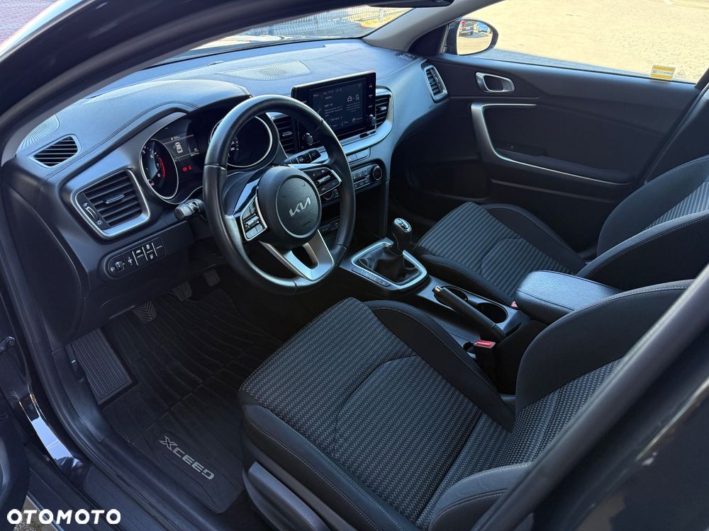 Kia XCeed - 9