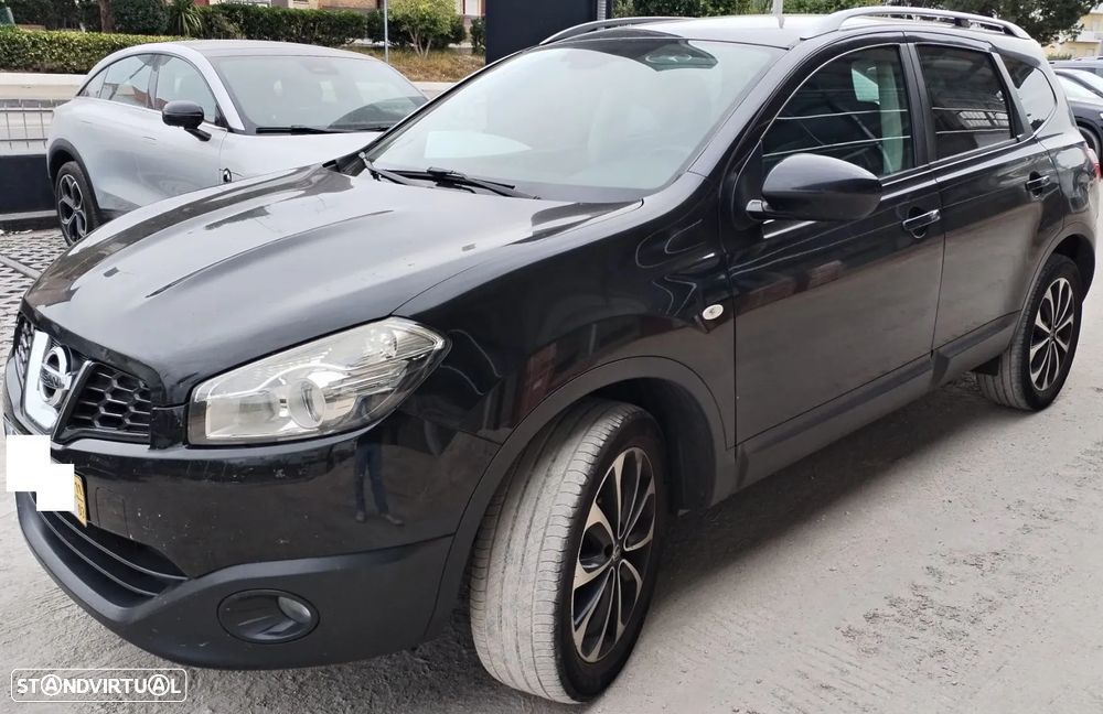 Nissan Qashqai +2 1.5 dCi Tekna Premium 17 132g - 3