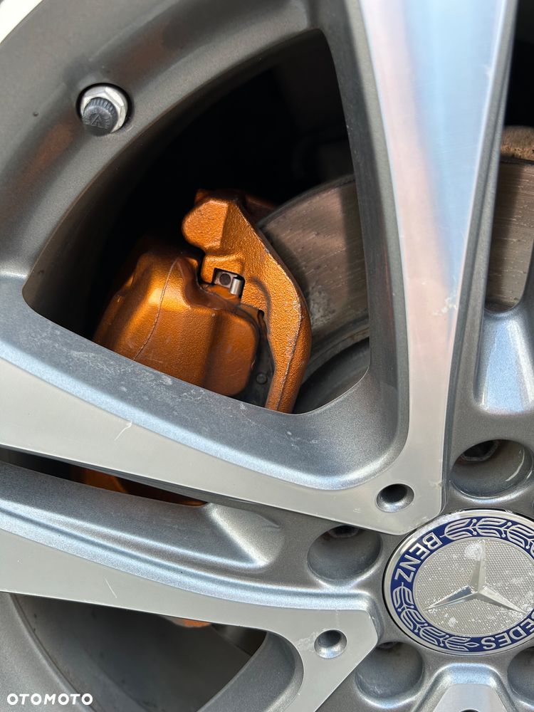 Mercedes-Benz Klasa C 300 7G-TRONIC - 26