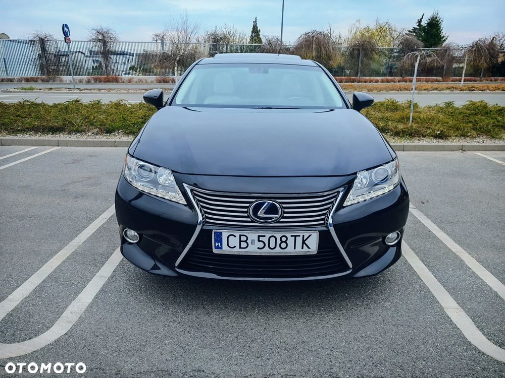Lexus ES - 2
