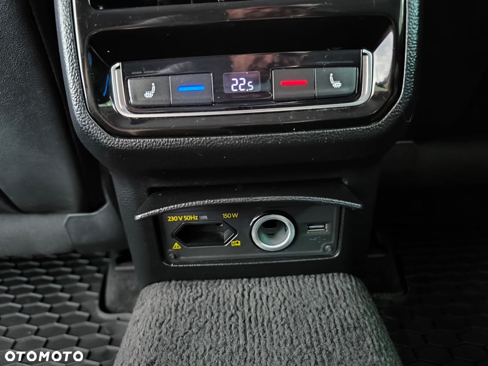 Volkswagen Arteon 2.0 TDI Bi-Turbo SCR 4Mot Elegance DSG - 25