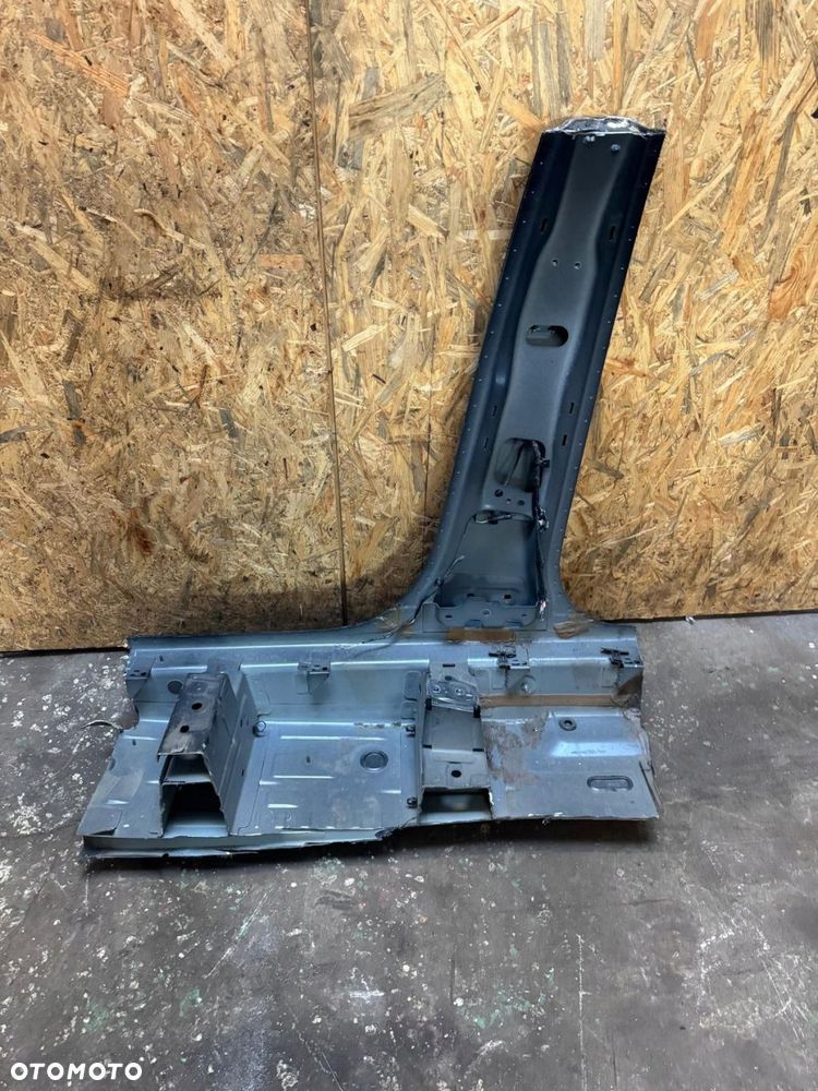 próg słupek prawy volvo xc40 2017-2024 - 3