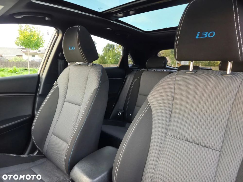 Hyundai i30 1.6 GDI BlueDrive Go - 14
