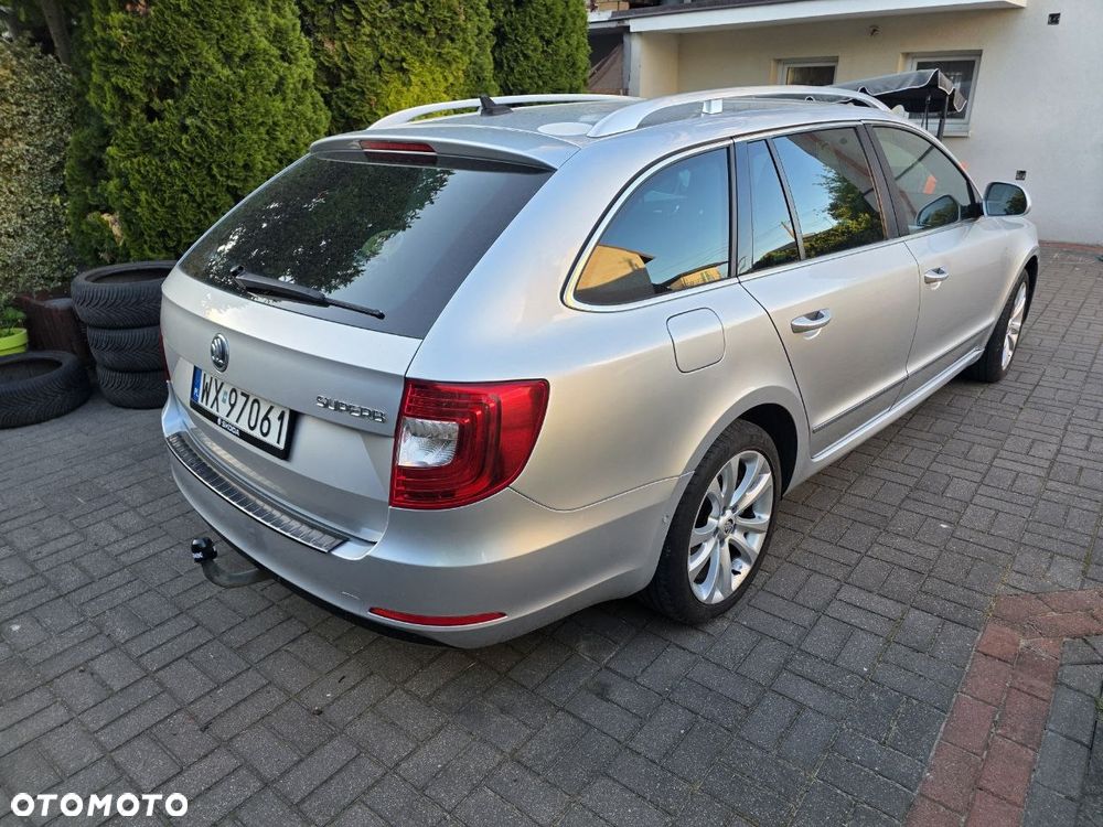 Skoda Superb 2.0 TDI 4x4 Elegance DSG - 9
