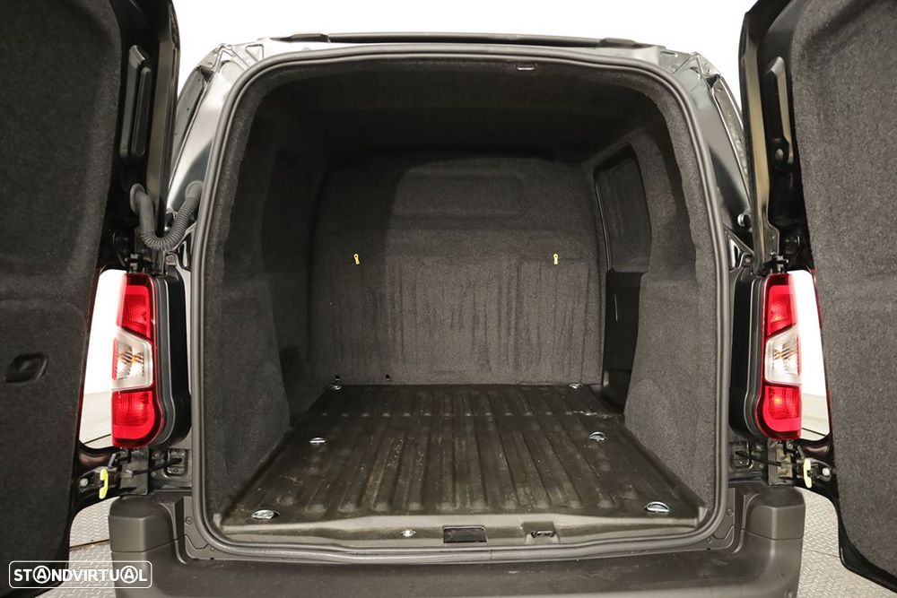 Citroën berlingo 1.5 bluehdi m xtr eat8 - 17