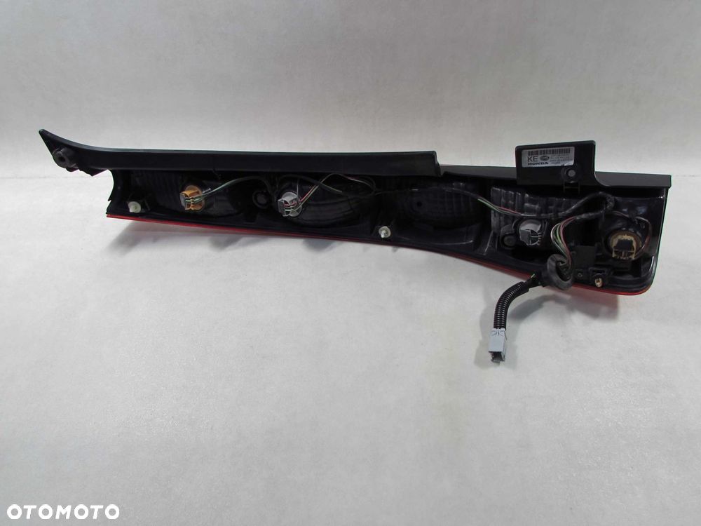 HONDA CR-V CRV II LIFT LAMPA TYL PRAWA 33500-SCA-E110-M1 04-06 - 11
