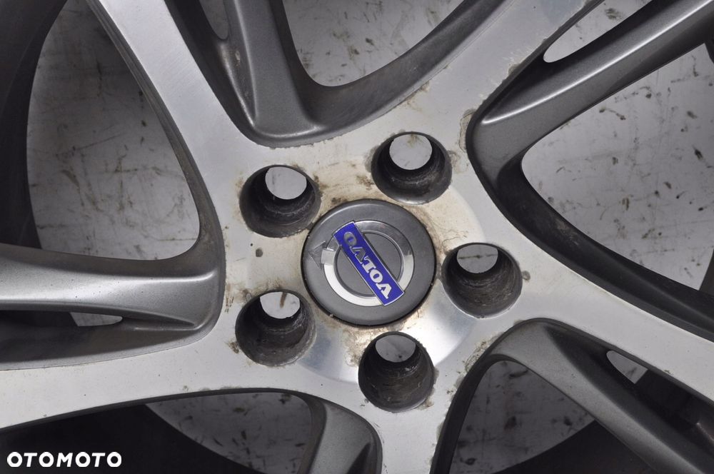 VOLVO  FELGI 17 7.0 5X108 ET52.5 31302877 KPL - 12