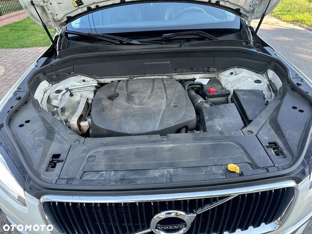 Volvo XC 90 D5 AWD Momentum - 35