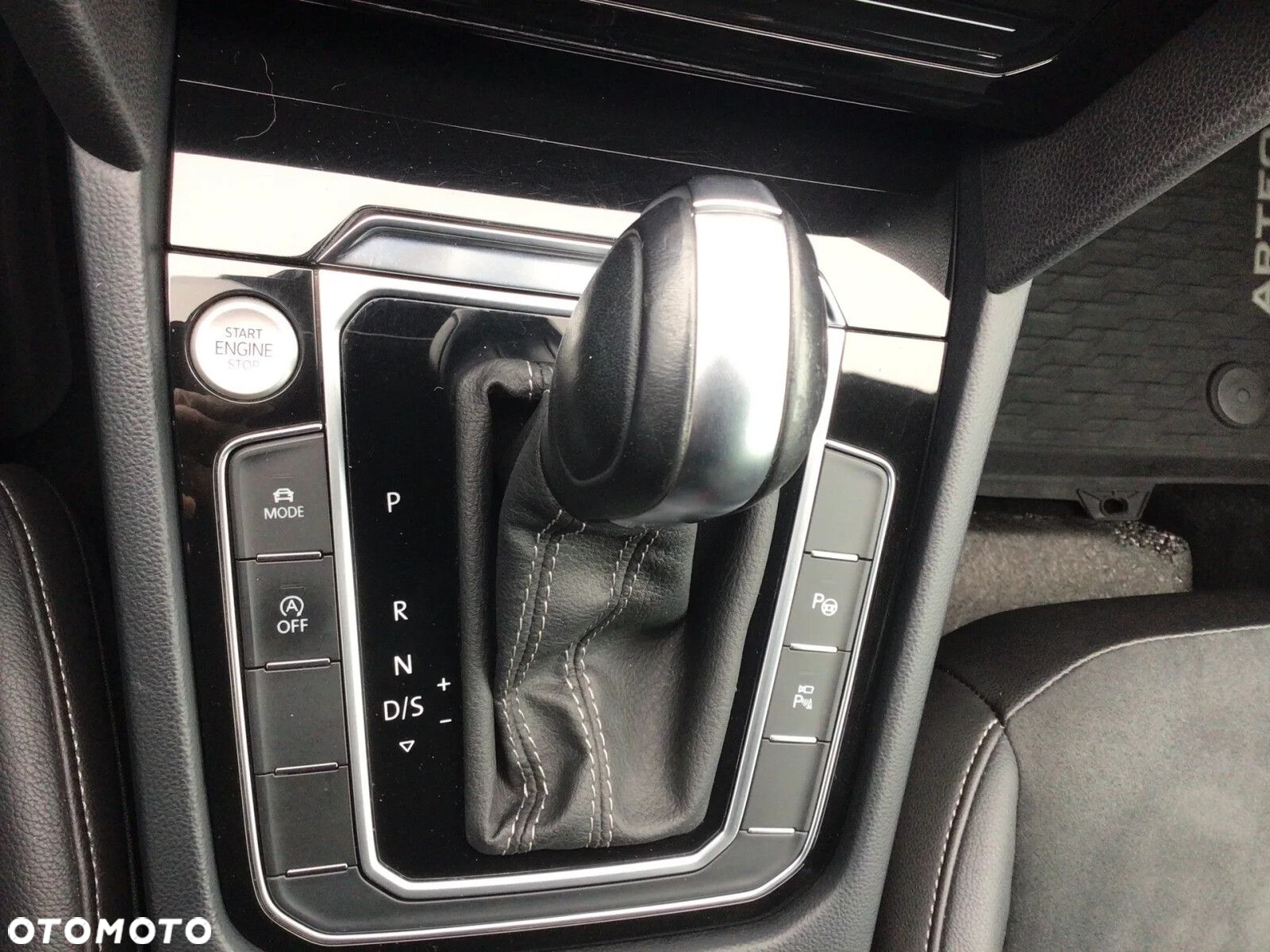 Volkswagen Arteon 2.0 TDI 4Motion R-Line DSG - 10