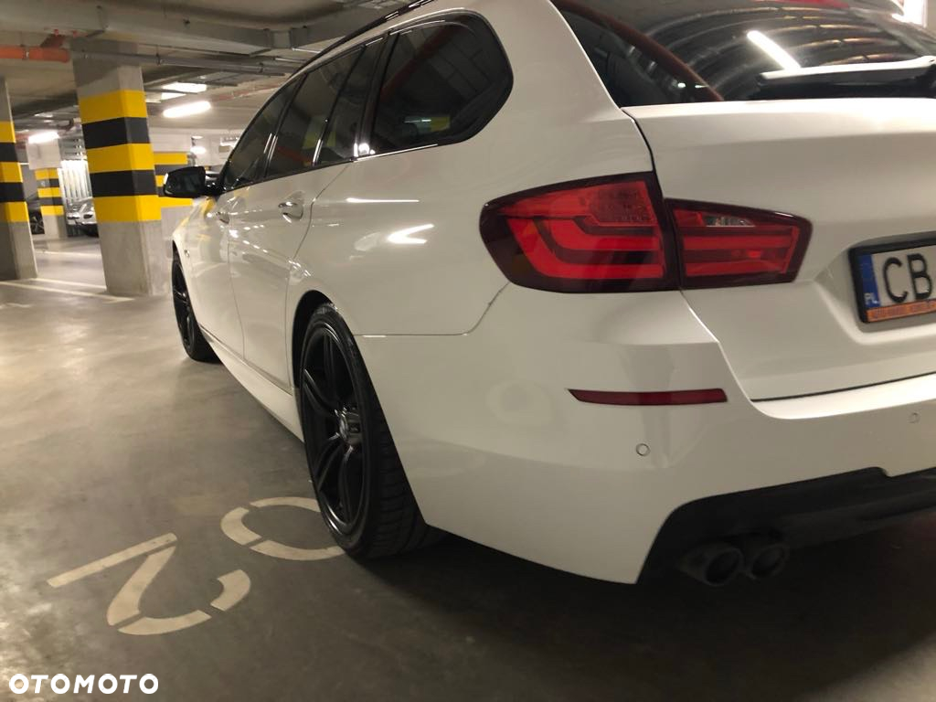 BMW Seria 5 520d Touring - 6