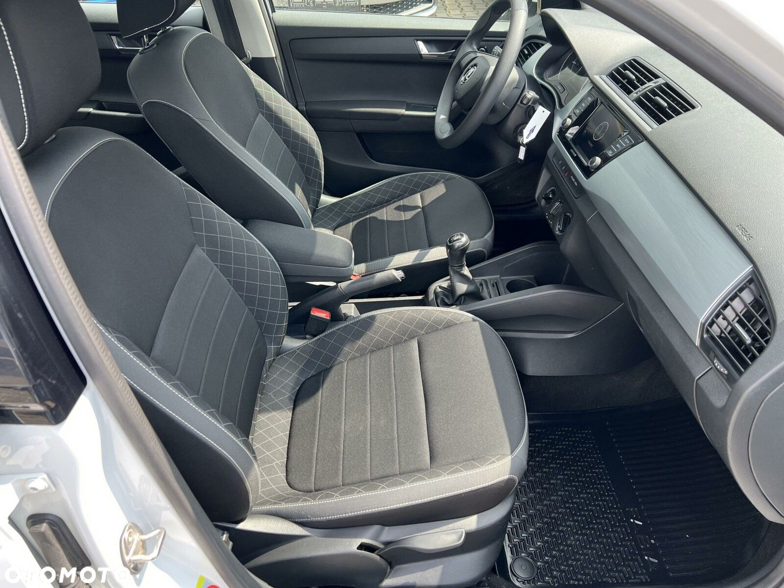 Skoda Fabia 1.0 TSI Ambition - 14