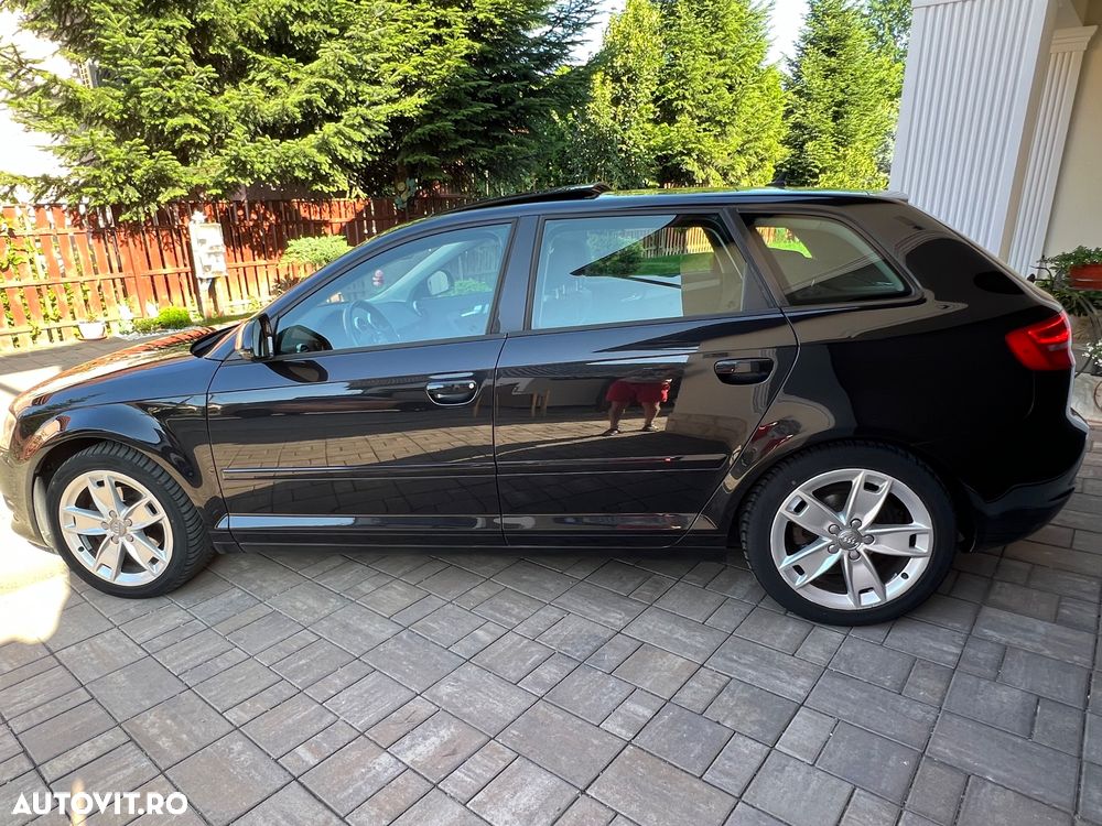 Audi A3 1.4 TFSI Sportback S line Sportpaket - 4