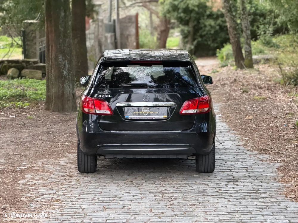 Mercedes-Benz B 250 - 37