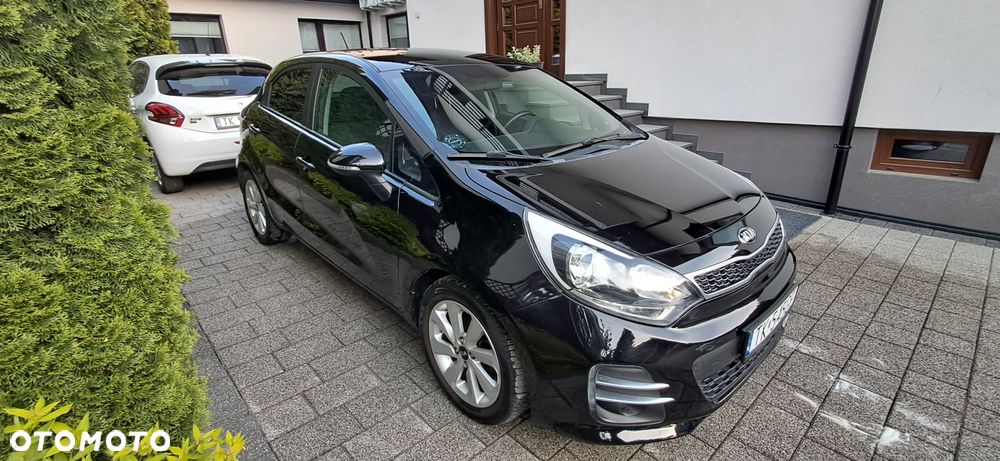 Kia Rio 1.2 Dream Team Edition - 8