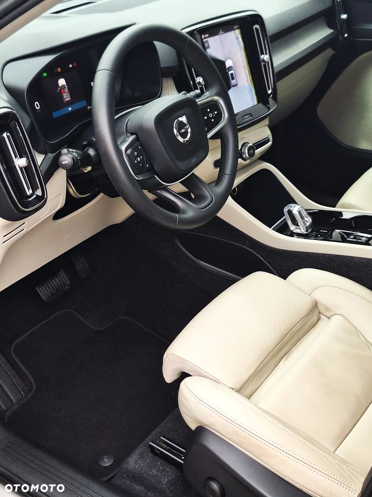 Volvo XC 40 B5 AWD Ultimate Bright - 28