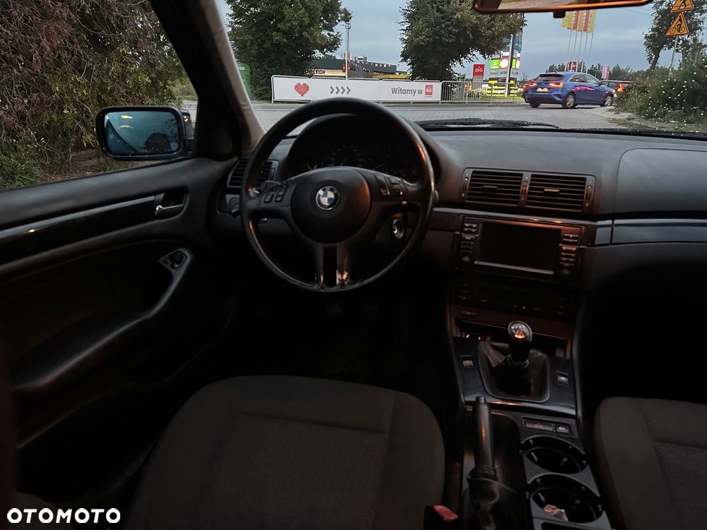 BMW Seria 3 320d Edition Sport - 7
