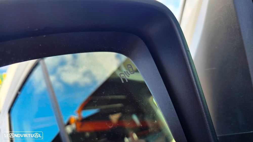 VW Crafter 35 2.0 TDI CD Longo - 12