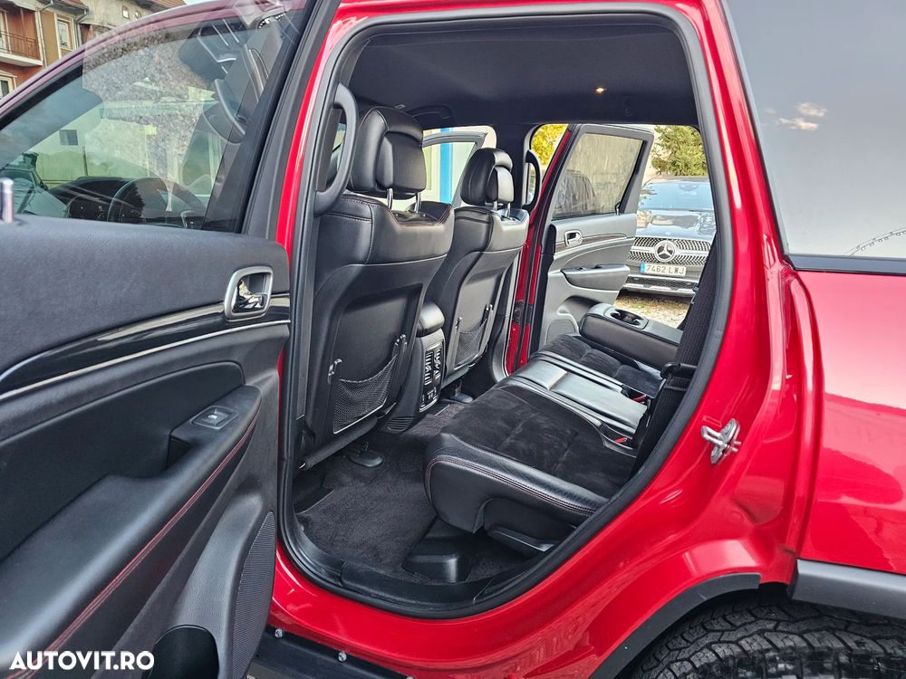 Jeep Grand Cherokee 3.0 TD AT Trailhawk - 25