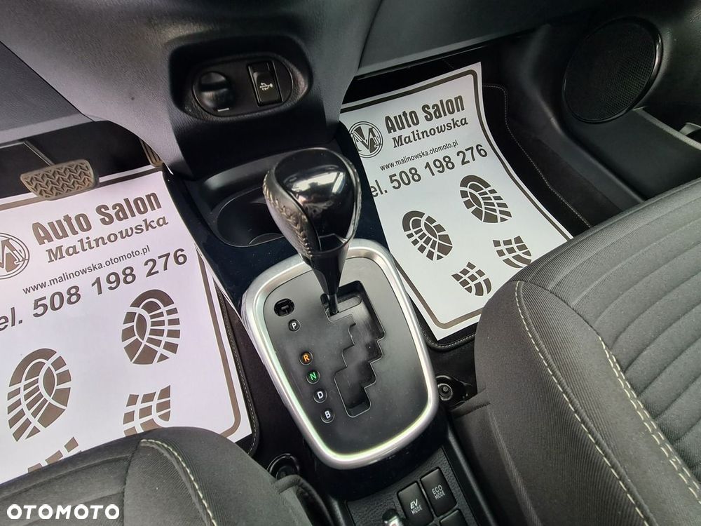 Toyota Yaris Hybrid 100 Premium - 20