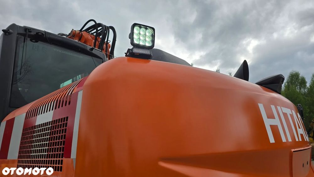 Hitachi Zx140w - 20