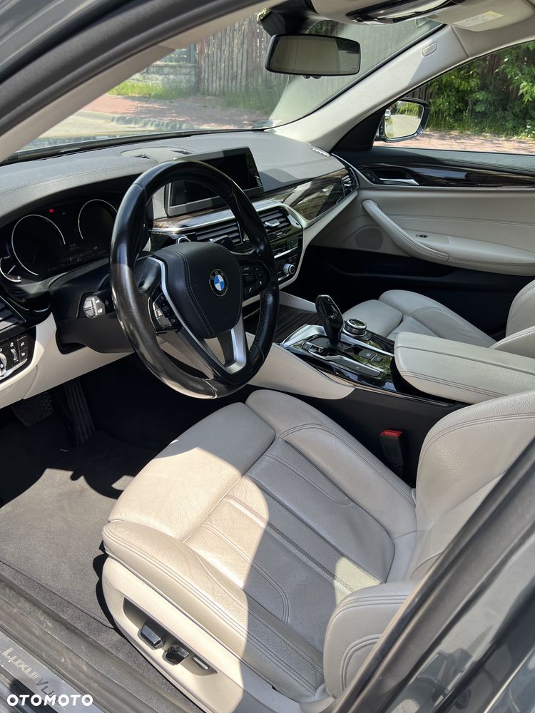 BMW Seria 5 520d Efficient Dynamics Luxury Line - 9