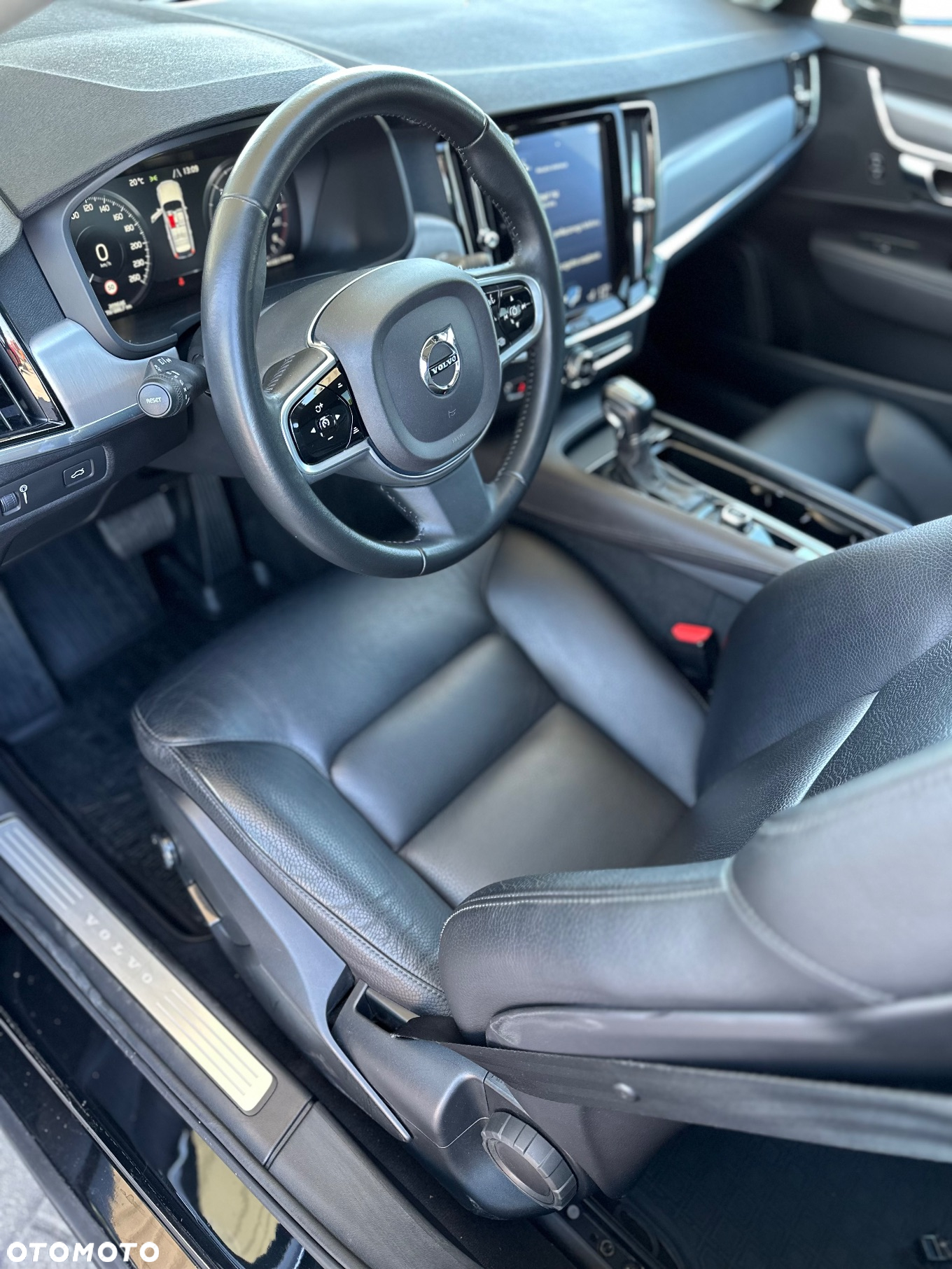 Volvo V90 D4 Geartronic Momentum - 6