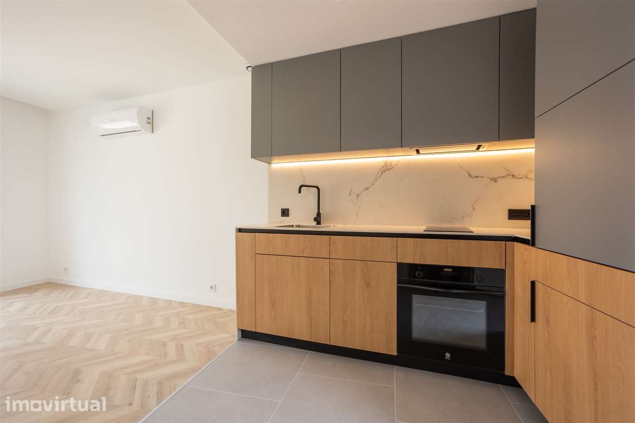Arrendamento / Apartamento T1 Novo / Leiria - Grande imagem: 3/23