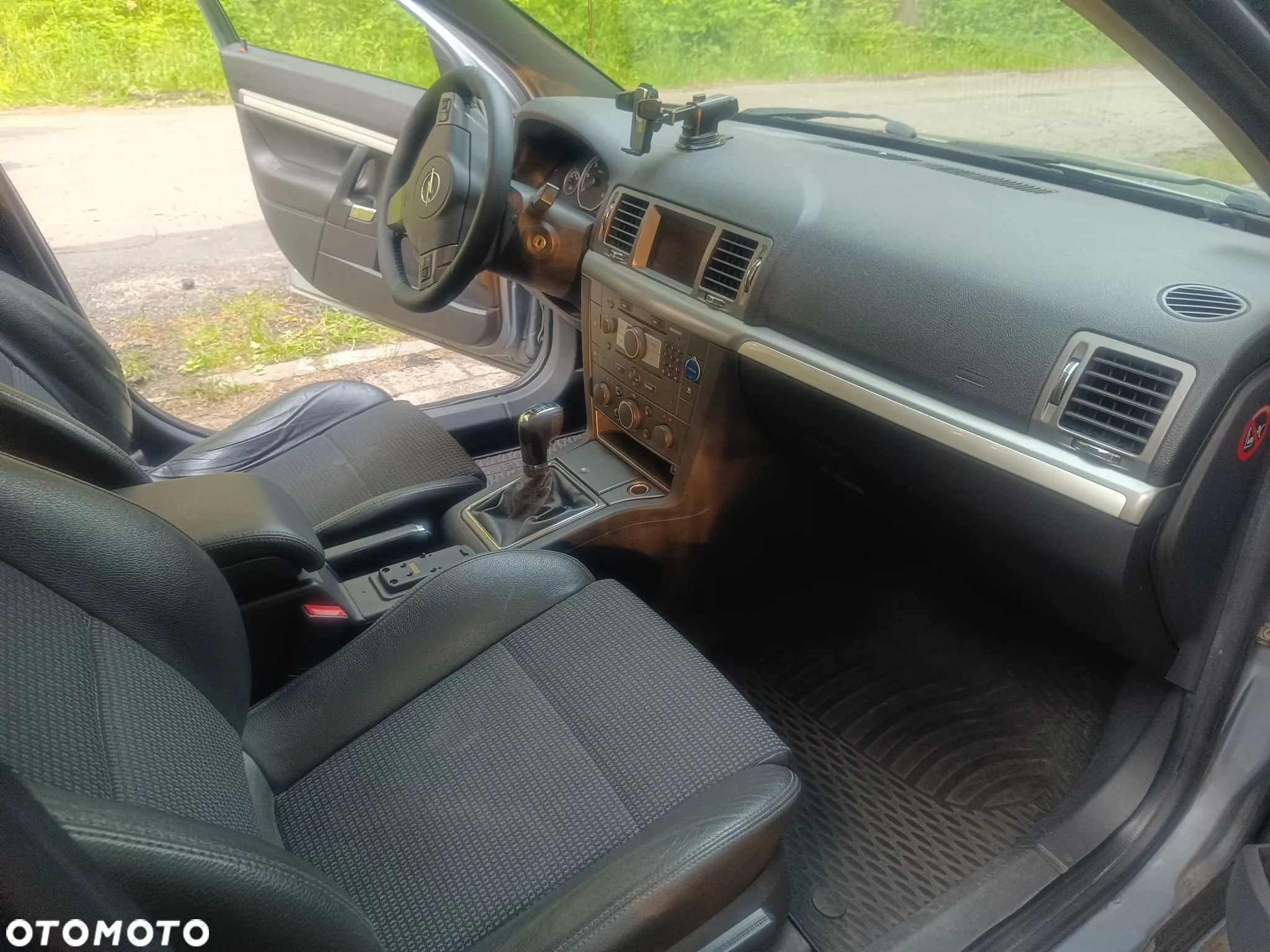 Opel Vectra GTS 1.9 CDTI - 23