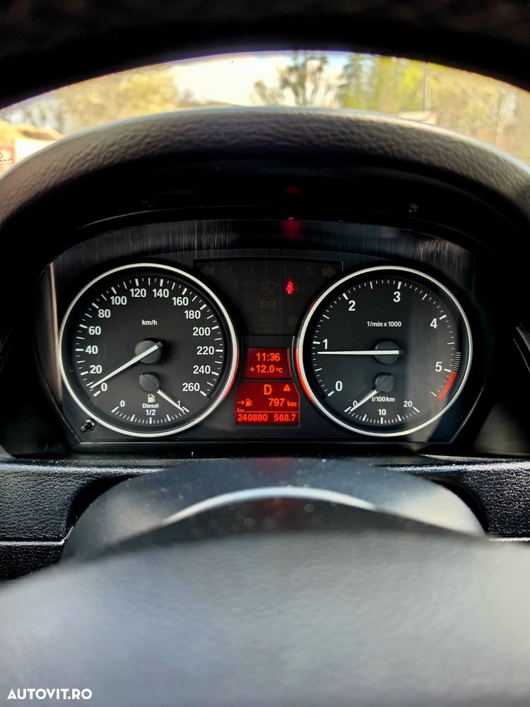 BMW X1 sDrive20d Aut. - 6