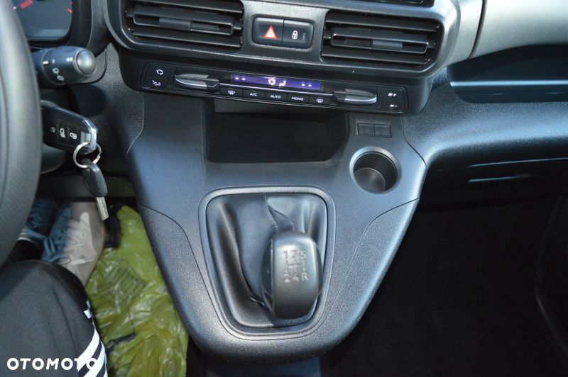 Citroën Berlingo MPV XL BlueHDi 100 YOU - 28